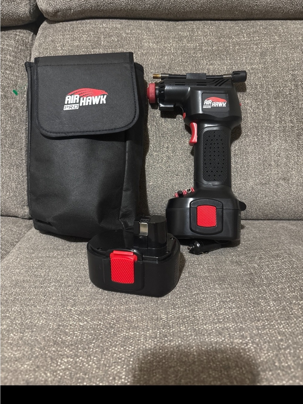 Ontel Air Hawk Pro Automatic Cordless Tire Inflator With Battery